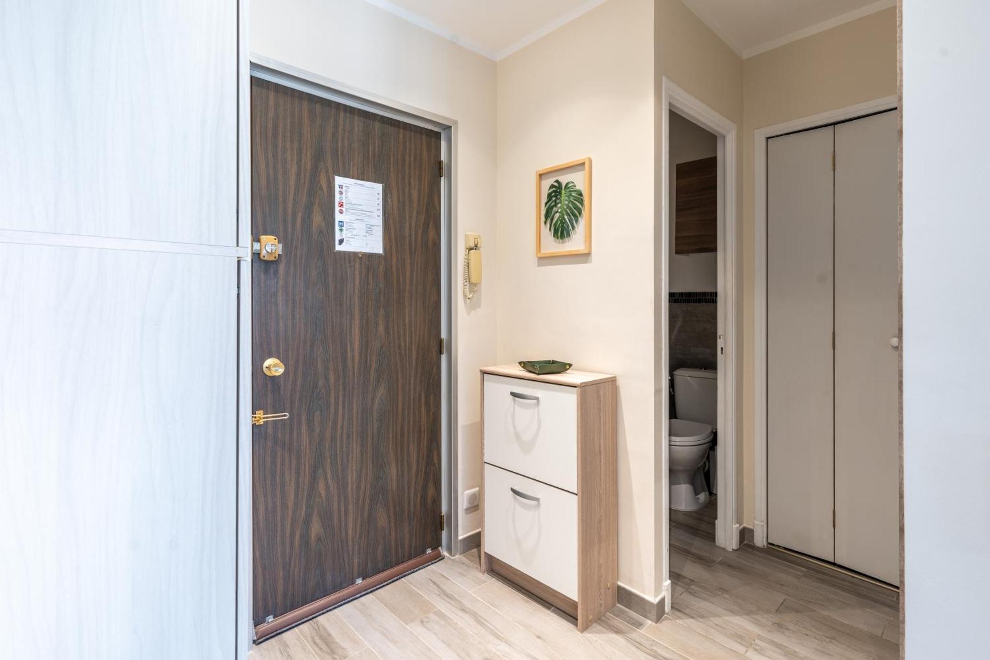 Fabuleux Appartement 2 Personnes Au Coeur De Menton, Climatise Et Proche Gares Routiere Et Sncf Exteriör bild