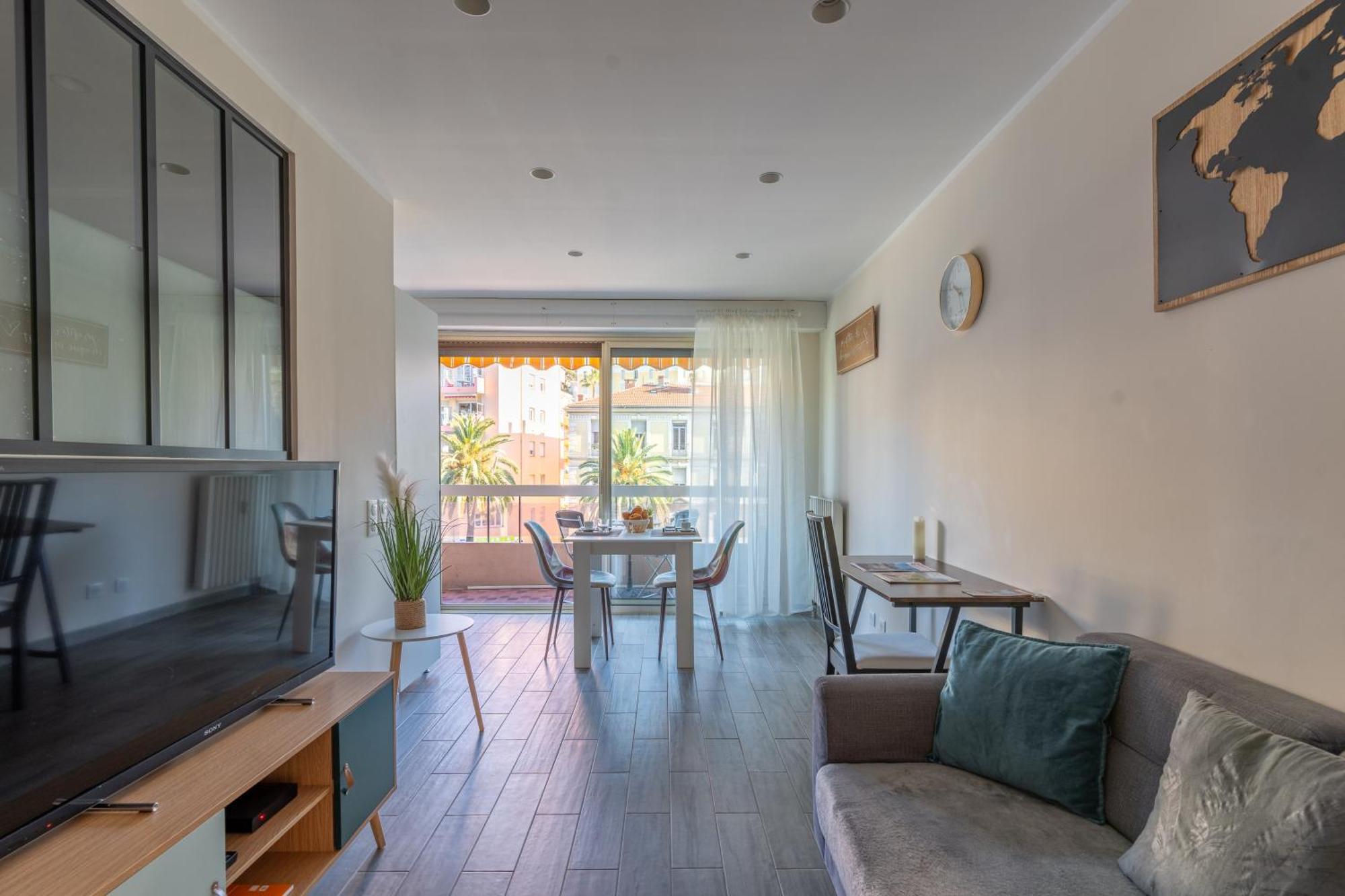 Fabuleux Appartement 2 Personnes Au Coeur De Menton, Climatise Et Proche Gares Routiere Et Sncf Exteriör bild